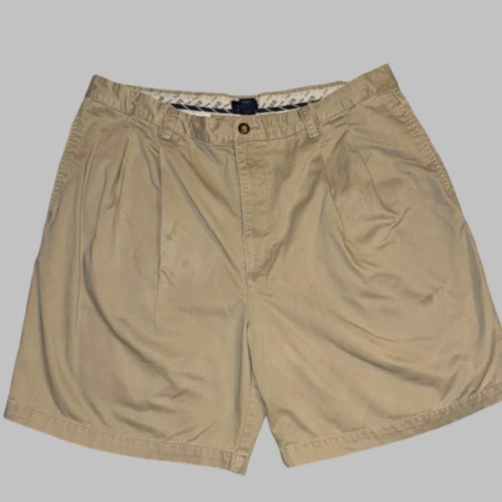 IZOD Mens Pleated Chino Shorts Khaki Tan 100% Cotton Size 40 Classic Fit Golf